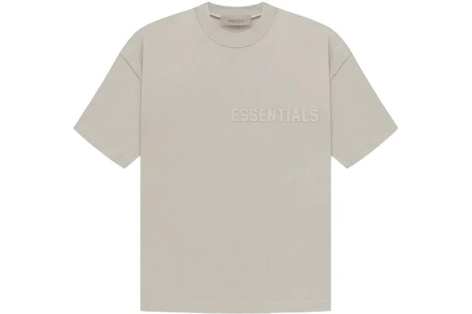 PROMO Fear of God Essentials Tee Seal